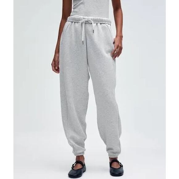 Lululemon Gray Scuba Joggers Size Small - Picture 1 of 9